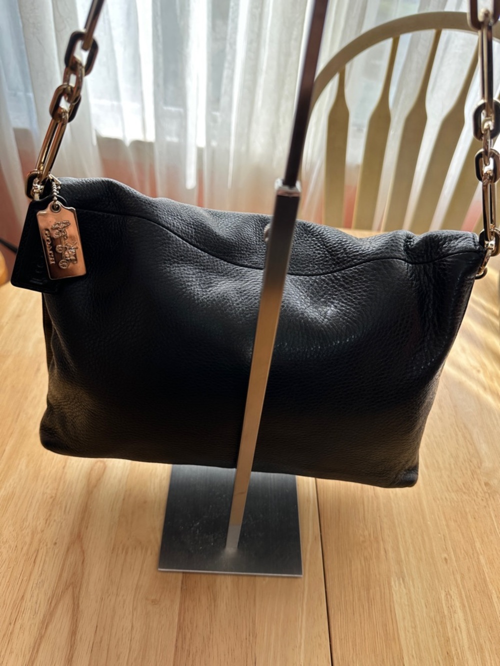Coach 2013 Black Leather Shoulder Bag with wGold Hardware - Picture 2 of 9